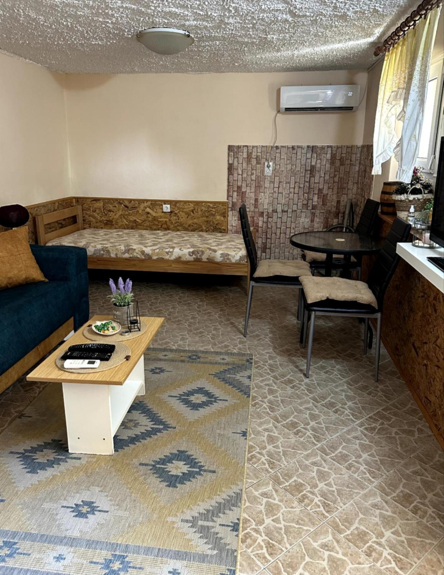 Ninic Family Apartments Тиват Экстерьер фото